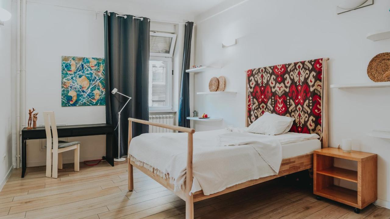 Salon Apartment In Dorcol Historical Belgrad Exteriör bild